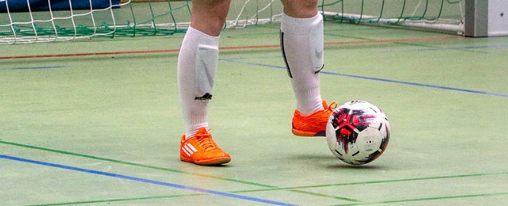 Hallenfußbälle in verschiedenen Größen und Farben für Training, Turnier und Mannschaften in der Halle