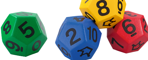 Schaumstoffwürfel in verschiedenen Farben und Größen für Ballspiele und kreative Bewegungslandschaften