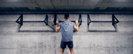 Klimmzugstange für die Wand online kaufen bei Kübler Sport Fitnessgerechte Klimmzugstange für die Wand zur Wandmontage – vielseitiges Trainingsgerät für Krafttraining und Klimmzüge