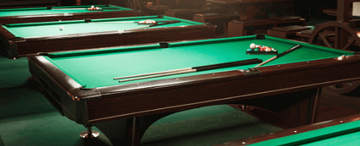 Indoor Spiele online kaufen | Freizeitspiele für Groß und Klein im Kübler Sport Onlineshop Vielfältige Indoor Spiele für Freizeit, Familie und Gruppen – Tischkicker, Airhockey, Billard, Dart und mehr für Spielspaß drinnen