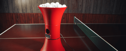 Tischtennis Roboter online kaufen im Kübler Sport Onlineshop Moderne Tischtennis Roboter im Vereinstraining: automatisierte Ballmaschinen für effiziente Racketsport-Übungen