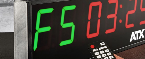 Tischstoppuhr online kaufen im Kübler Sport Onlineshop Tischstoppuhr für präzise Zeitmessung im Vereinsbedarf auf einem Tisch