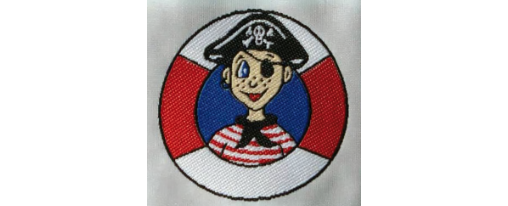 Seeräuber Abzeichen online kaufen im Kübler Sport Onlineshop Stoffabzeichen für Schwimmerinnen und Schwimmer in Piratendesign als Nachweis von Schwimmfertigkeiten