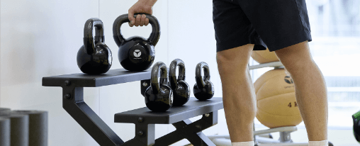 Kettlebell Ständer im Kübler Sport Onlineshop kaufen Hochwertiger Kettlebell Ständer für die effiziente Aufbewahrung im Fitnessstudio oder Home-Gym