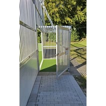 Zulage Soccer-Court ARENA PRO PLUS: Barrierefreie Zugangstüren
