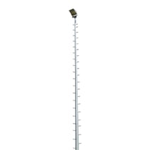 Flutlichtmast mit drehbaren Traversen