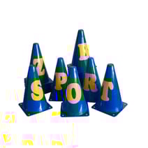 tanga sports® Markierkegel mit Buchstaben, 26er-Set