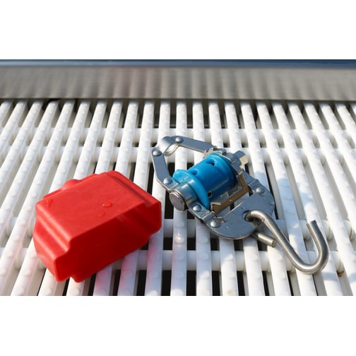 Spannschloss COMPETITION mit Abdeckung