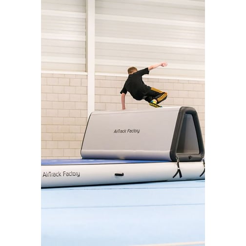 AirTrack Factory® AirObstacle Parkour