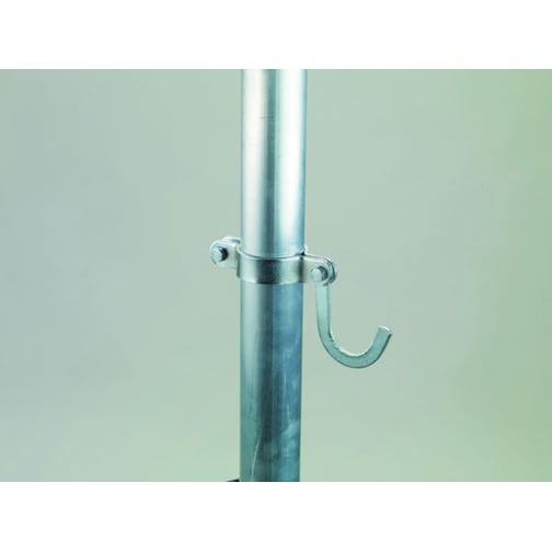 Gerätehalterung für Tennisplatz-Schleppnetze