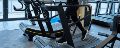 Curved Laufb&auml;nder