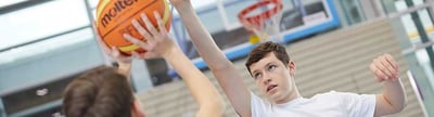 Basketbälle in verschiedenen Größen und Ausführungen für Training, Freizeit und Wettkampf