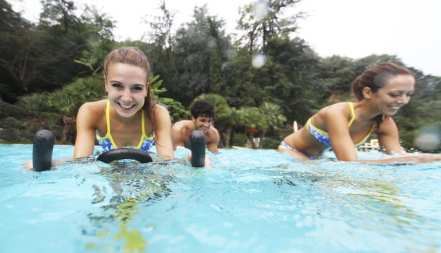 Aqua Cycling: Training mit dem Aquabike | K&uuml;bler Sport