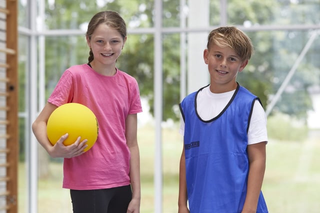 Ballspiele kombiniert mit Turnger&auml;ten | K&uuml;bler Sport