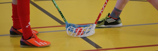 Wie Eishockey, nur ohne Eis: Das ist Floorball | K&uuml;bler Sport