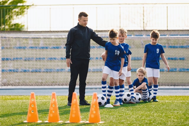 Kinder- und Jugendtrainer sein hei&szlig;t… | K&uuml;bler Sport