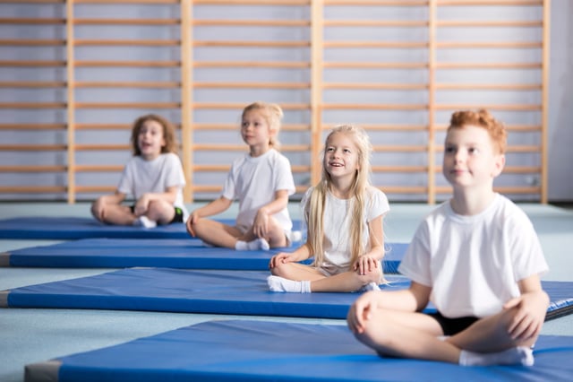 Entspannung im Sportunterricht – Ideen für das Cool-Down | Kübler Sport