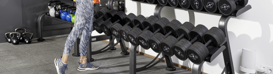 Kurzhantelständer für optimalen Trainingsraum, ideal für Fitness-Enthusiasten