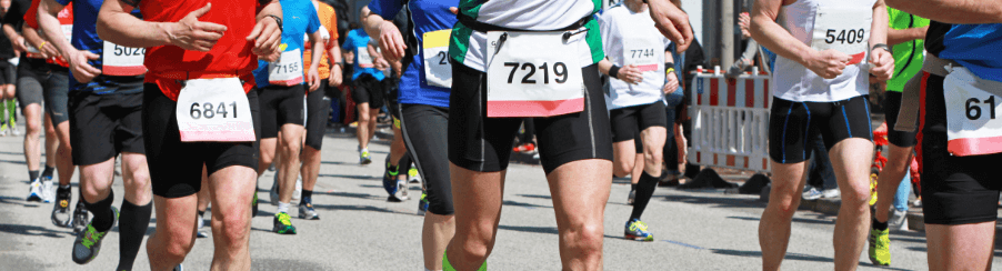 Gut lesbare Startnummern für Trainings- und Wettkampfeinsätze – ideal für Schule, Verein und professionelle Events.