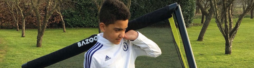 Fußballtore für Kinder auf einem Sportplatz – verschiedene Größen und robuste Bauweise