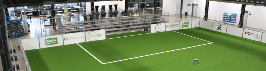 Hallenfußball-Bande als Spielfeldbegrenzung für Teamsport in der Halle